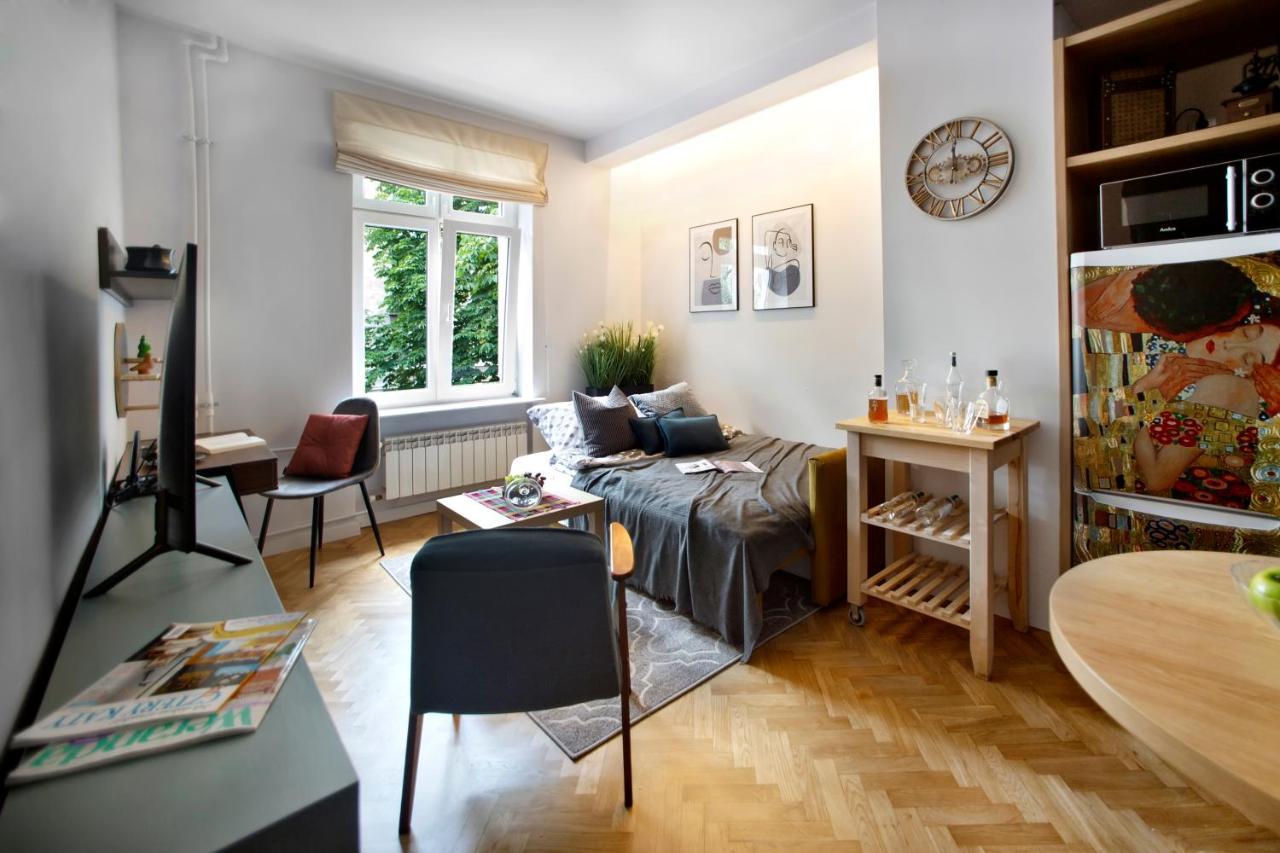 Ochota P&O Serviced Apartments Warszawa Eksteriør billede